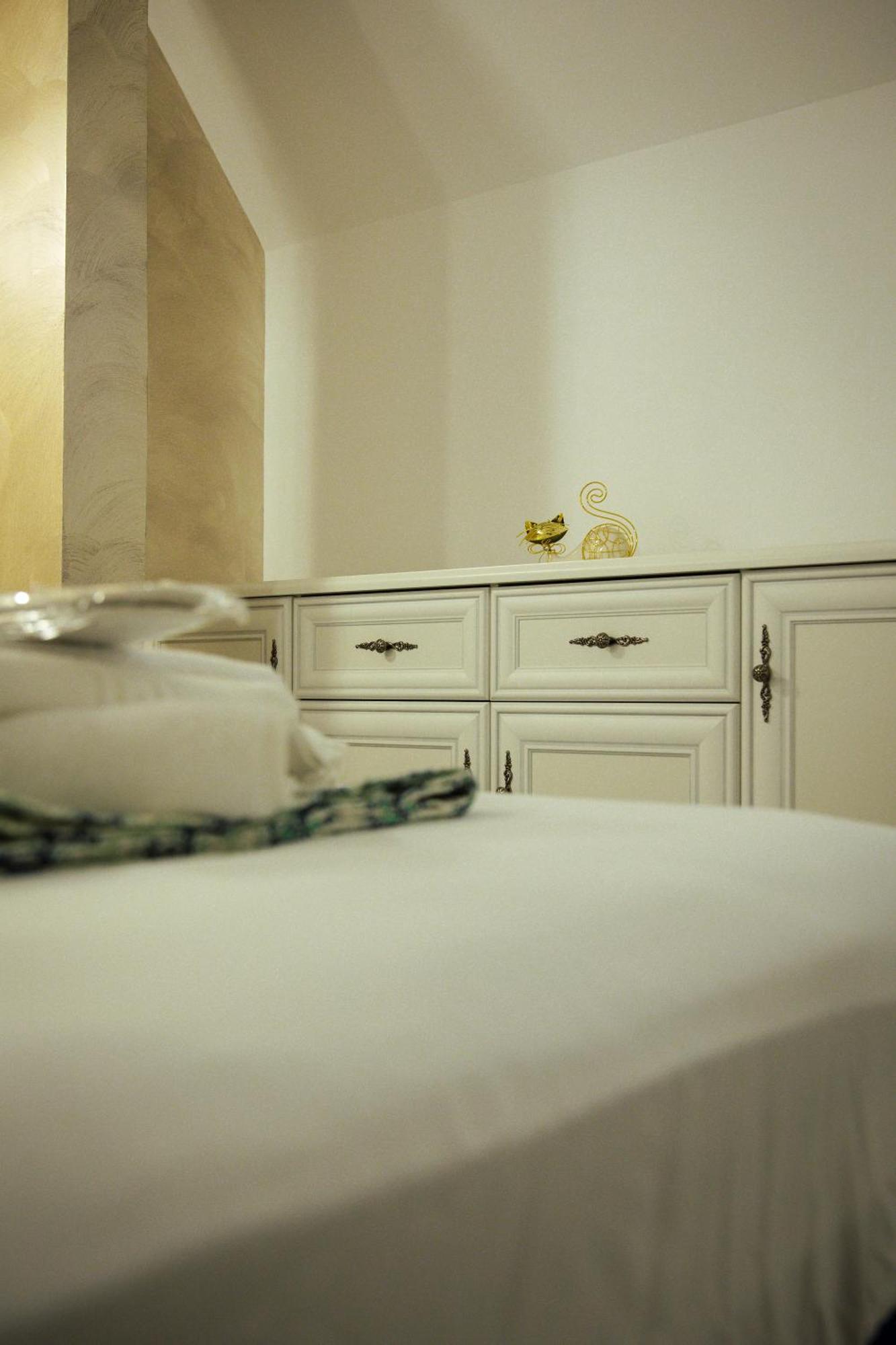 Kasa Nouveau Apartment *