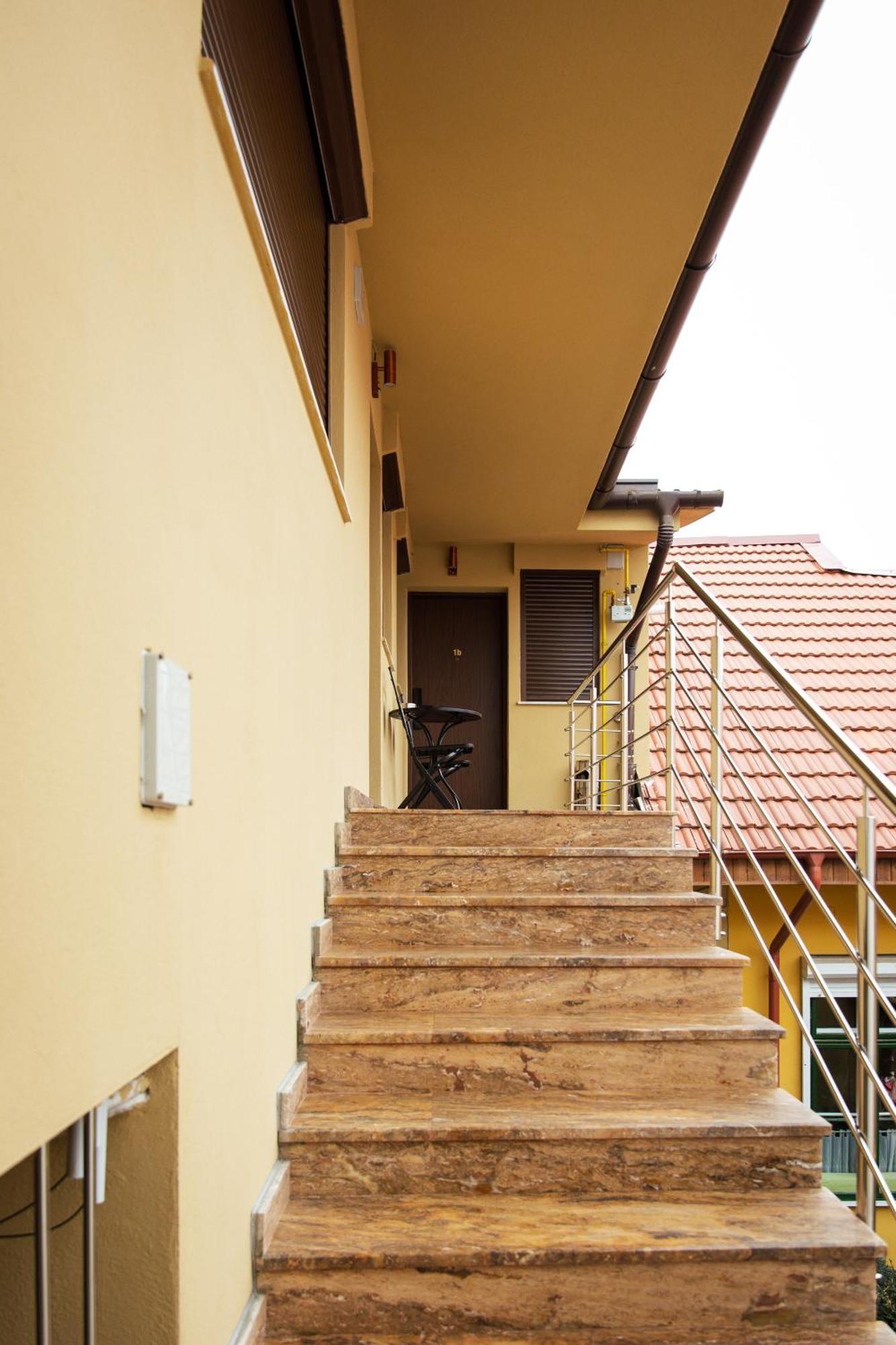 Apartment Kasa Nouveau *